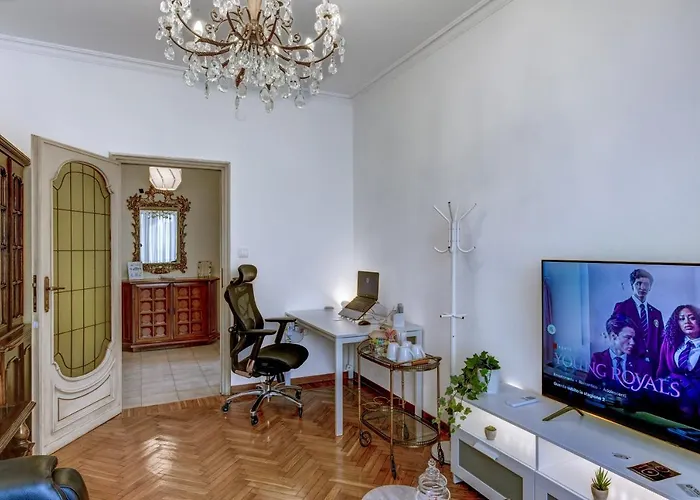 Bramante House - Intero Trilocale Vicino Metro