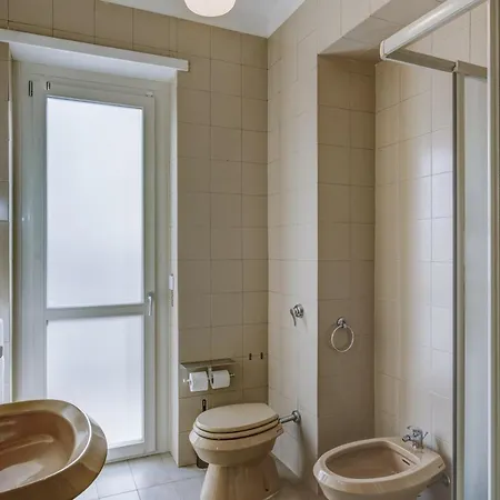 Bramante House - Intero Trilocale Vicino Metro Apartamento *